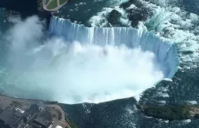 Mississauga: Niagara Falls Day Tours with Boat and Lunch