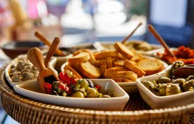 Marseille Food Tour - Do Eat Better Experience