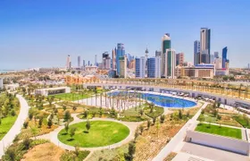 Private Heritage Souq and Modern Shopping Malls Tour in Kuwait