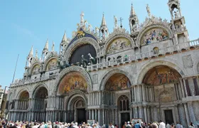 Venice Full-Day Tour from Lake Garda
