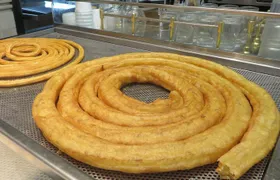 Small Group : Gastronomy Tapas at 4 Venues - Lunch or Dinner