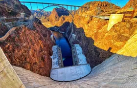 Small Group Grand Canyon, Hoover Dam, 7 Magic Mountains Tour 