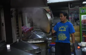 Manila Food Tour: Explore World's Oldest Chinatown