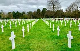 Normandy Battlefields D-Day Private Trip with VIP Services from Paris 