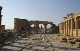 Pamukkale Hierapolis and Cleopatra's Pool Tour with lunch from Antalya