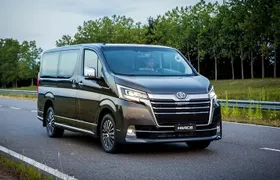 Arrival by Private Minivan from Kansai Airport KIX to Kyoto City