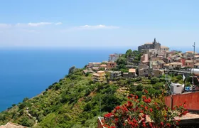 Private and Guided Godfather Tour from Taormina with Lunch
