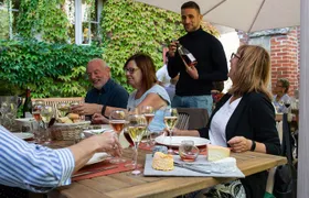 Reims: Small-Group Champagne Tour with Champagne Tastings and Lunch