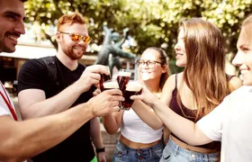 Brewery Tour Düsseldorf in English (inc. 3 beer)