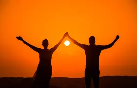 Dubai Premium Red Dunes Safari, Camels & 5* BBQ at Al Khayma camp