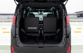 Private Transfer from Narita Airport NRT to Tokyo City by Van