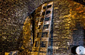 Hidden Brewery Caverns Tour in Cincinnati with Beer Tasting