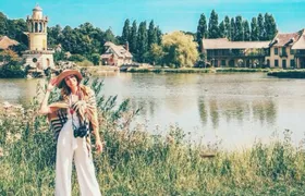 Versailles Bike Tour with Market, Gardens & Guided Palace Tour