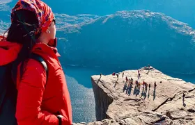 Guided hike to Pulpit Rock Preikestolen