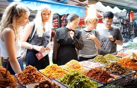Half-Day Chengdu Cooking Class with Local Market Visit