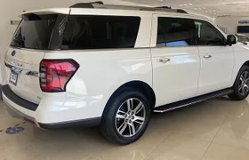 Private RoundTrip from Airport to Hotels to Cabo San Lucas Zone 3