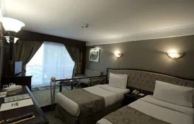 6 Days Nile Cruise:Luxor,Aswan,Abu Simbel with Train Tickets from Cairo