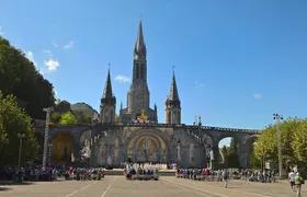 Private guided tours of Lourdes / Walking tour